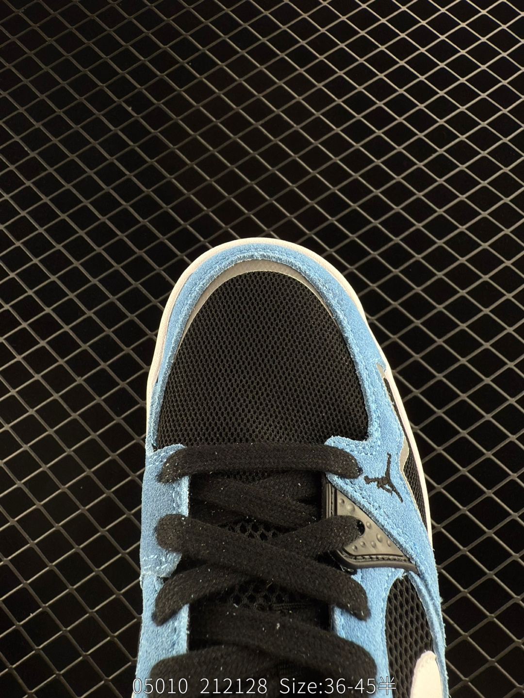 NK Air JORDAN CMFT ERA